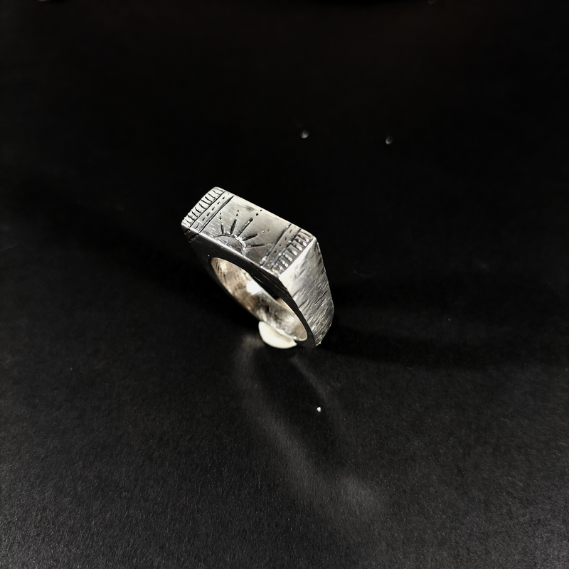Nitzit - Silver Ring