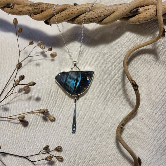 Alanna - Argent & Labradorite